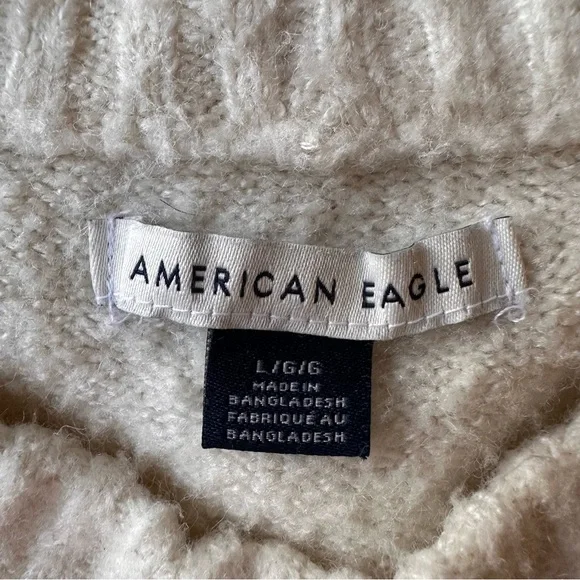 American Eagle Boucle Sweater Women's Size Large Cream Crewneck - Picture 4 of 6
